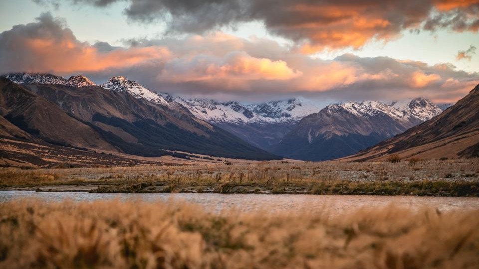 Lindis Pass Lookout